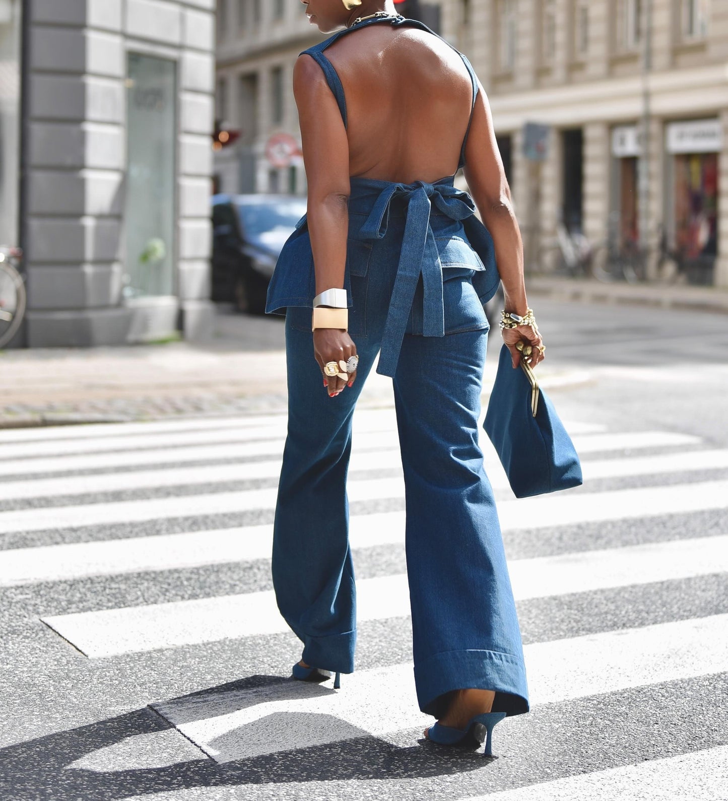 Classic Kiss-lock Closure Adorned Denim Bag