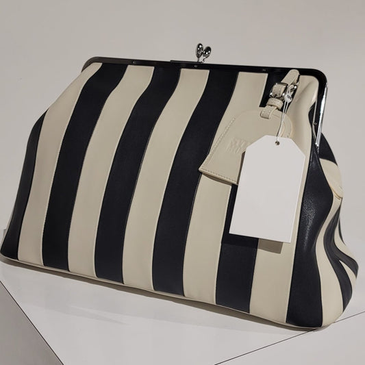 Embossed Premium Leather Kisslock Frame Bag