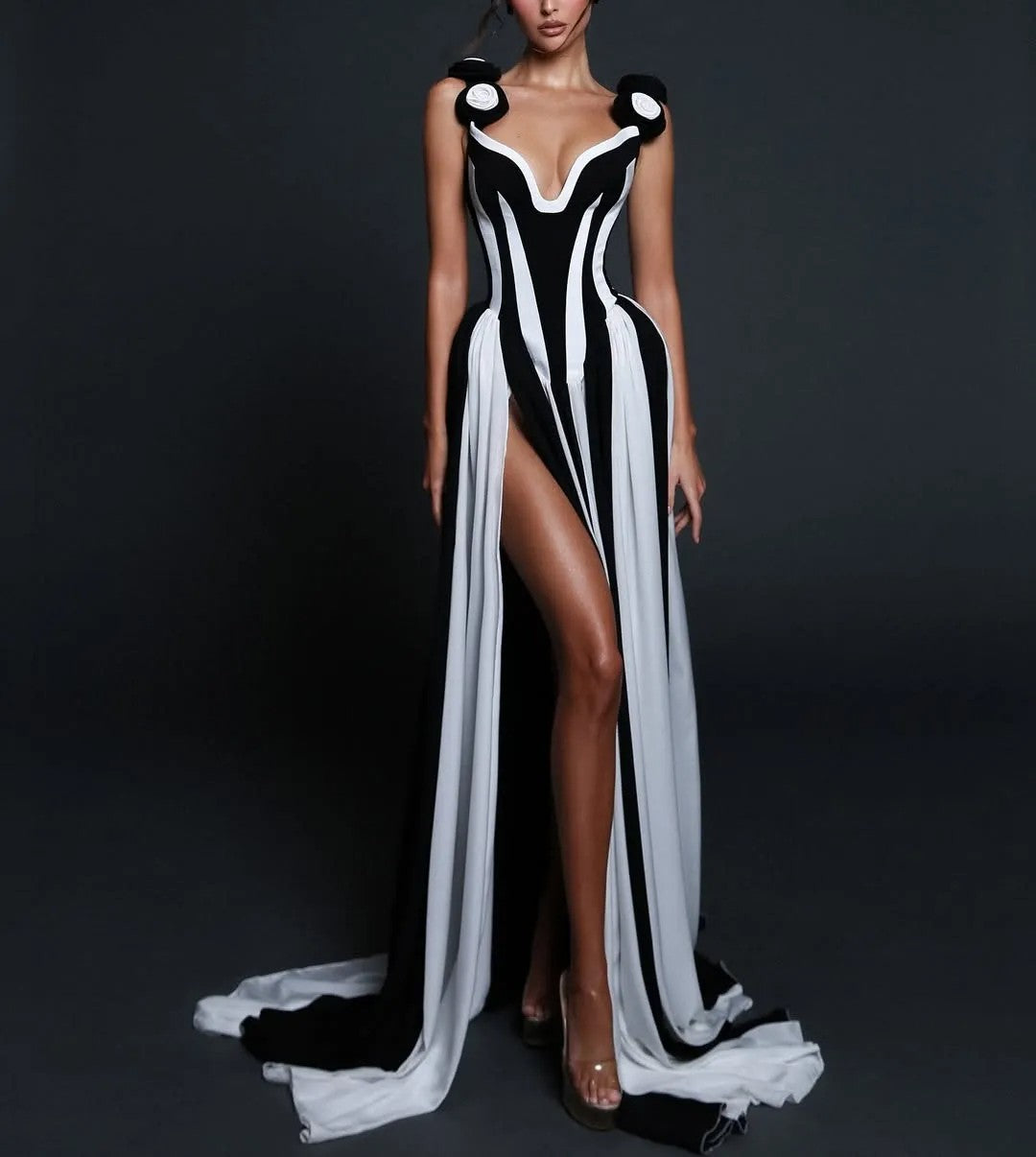 Sleeveless V-Neck Flowers Bandage Maxi Dress