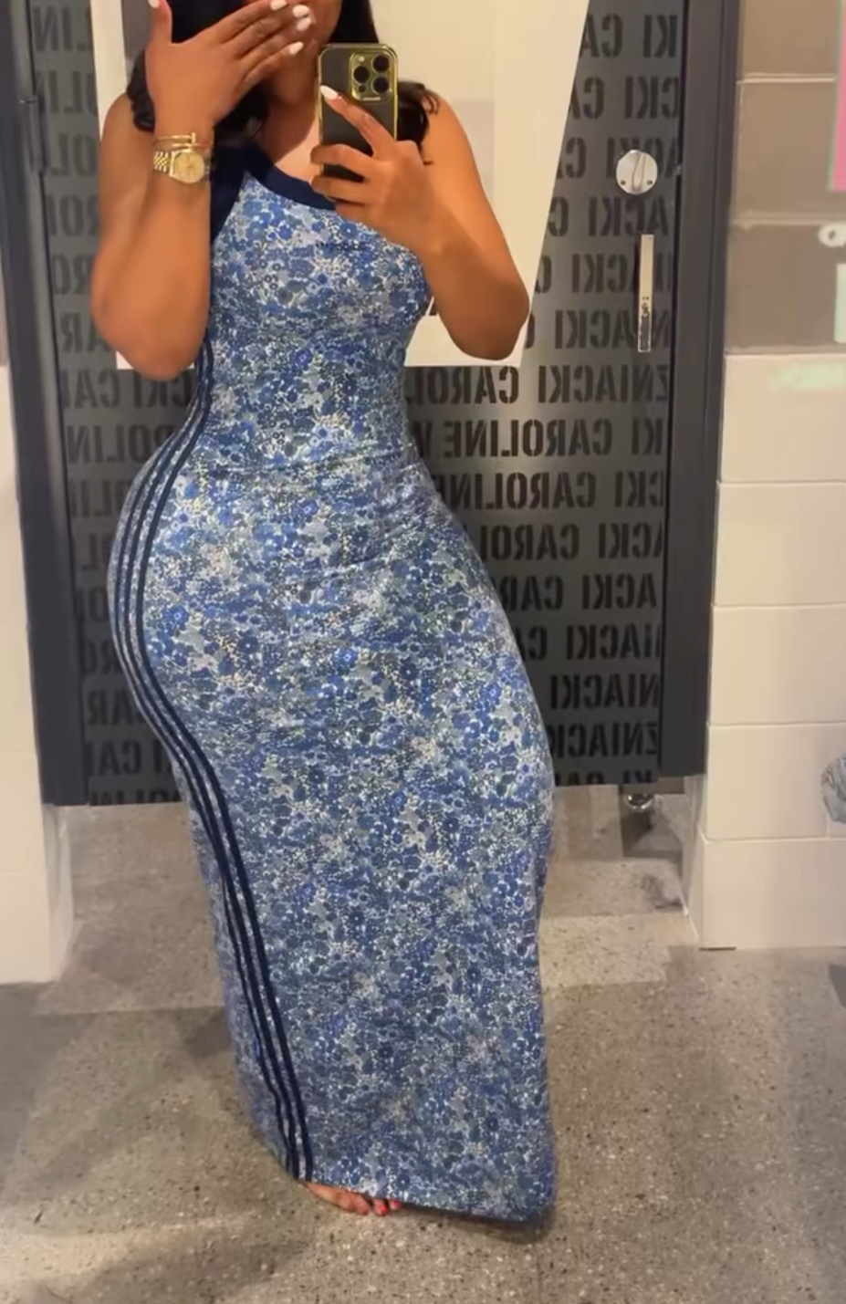 Round Neck Fitted Maxi Dress