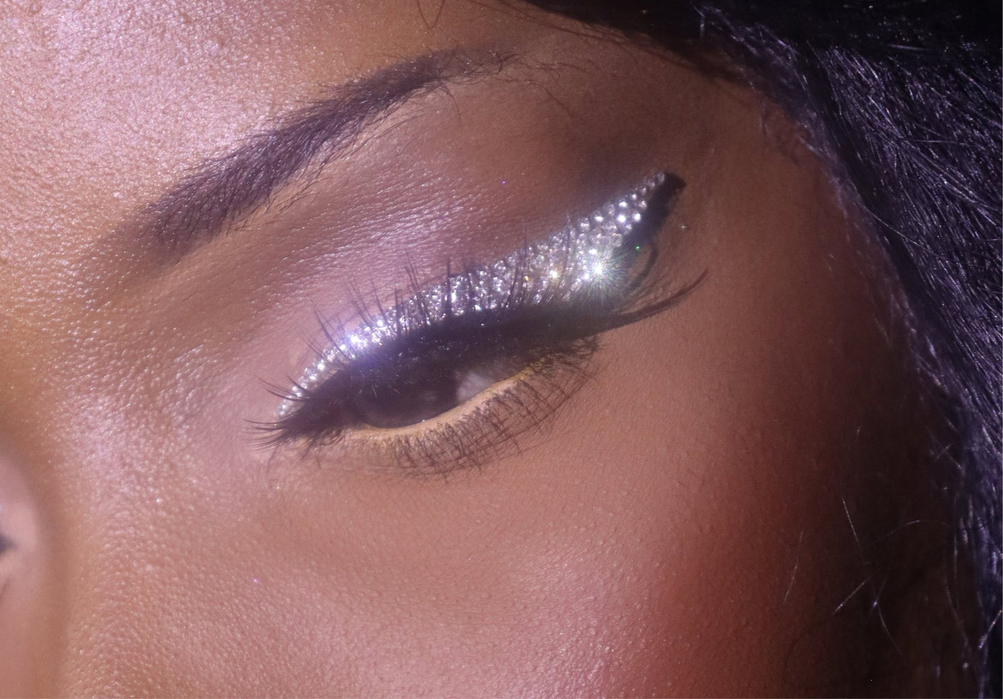 Crystal Crease Eyeliner