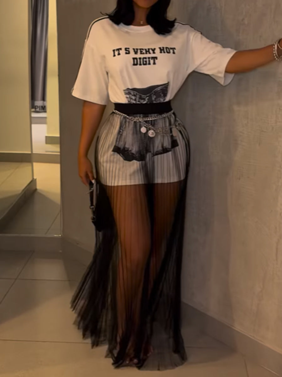 Letter Print T-shirt & Pleated Skirt