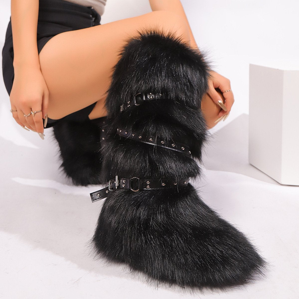 Crossed Belt Buckle Fur Fur Boots